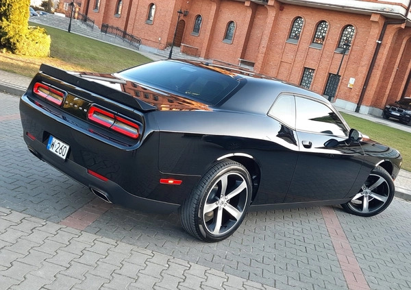 Dodge Challenger cena 135000 przebieg: 25993, rok produkcji 2019 z Jedlicze małe 742